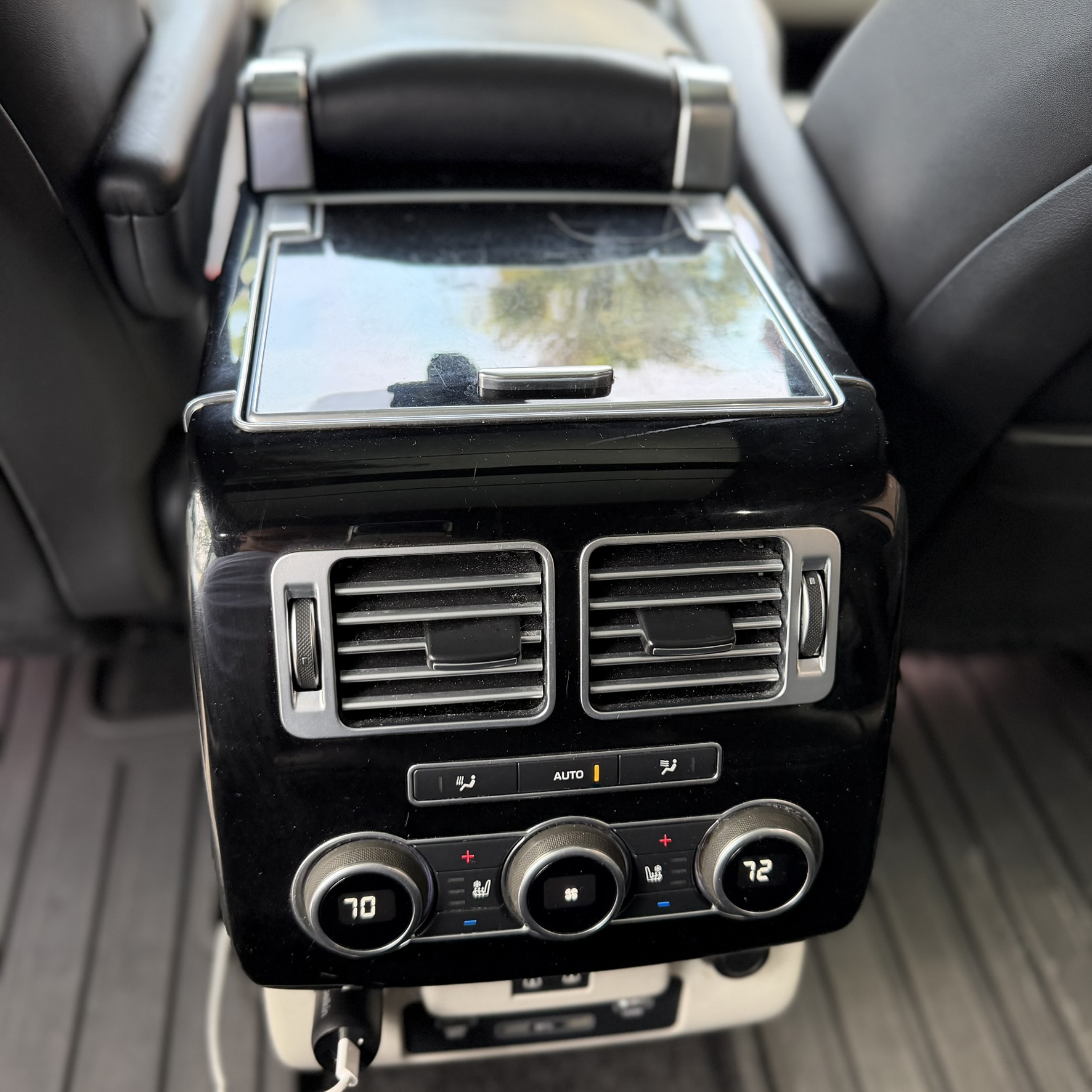 2017 Land Rover Range Rover Supercharged - Photo 16