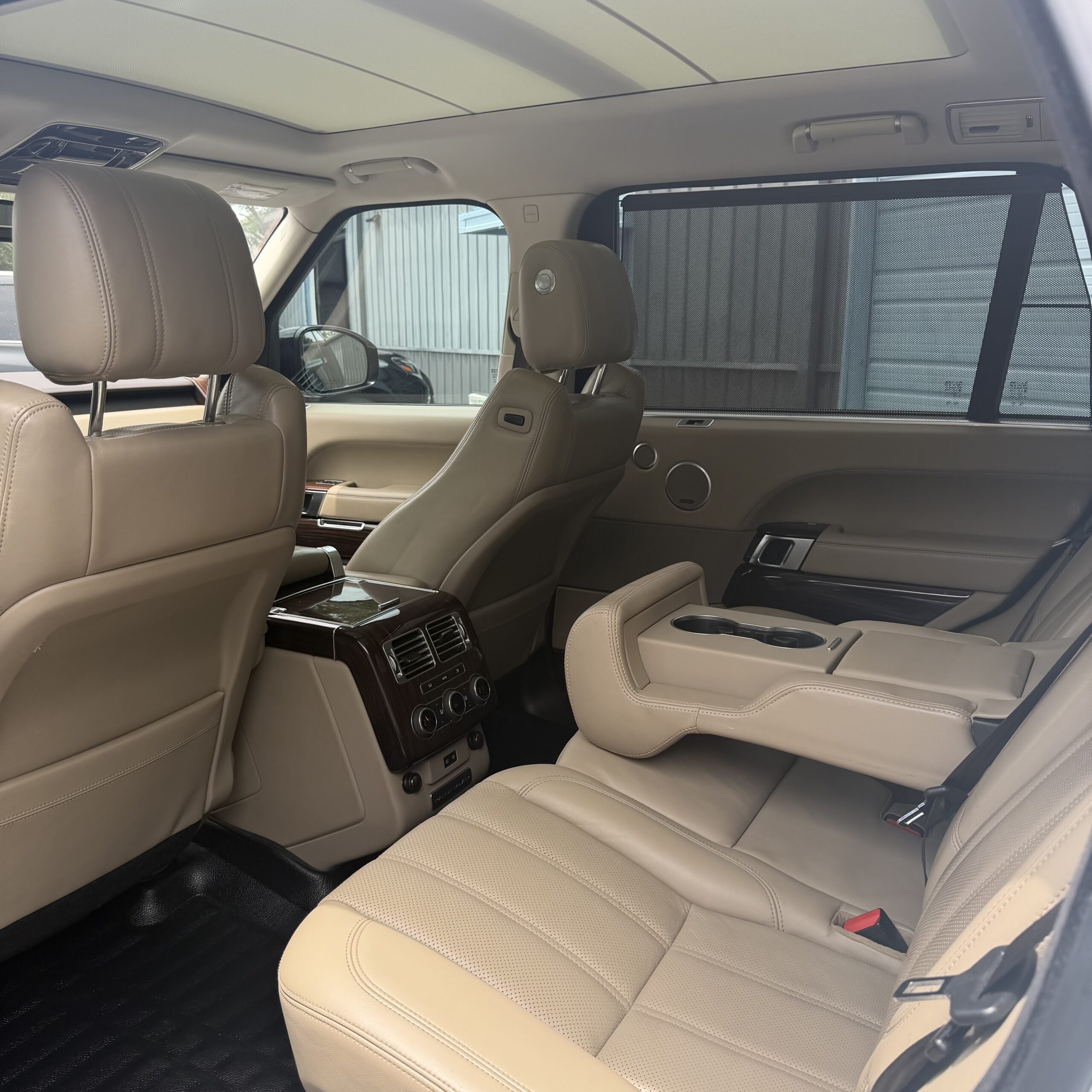 2016 Land Rover Range Rover Supercharged - Photo 13