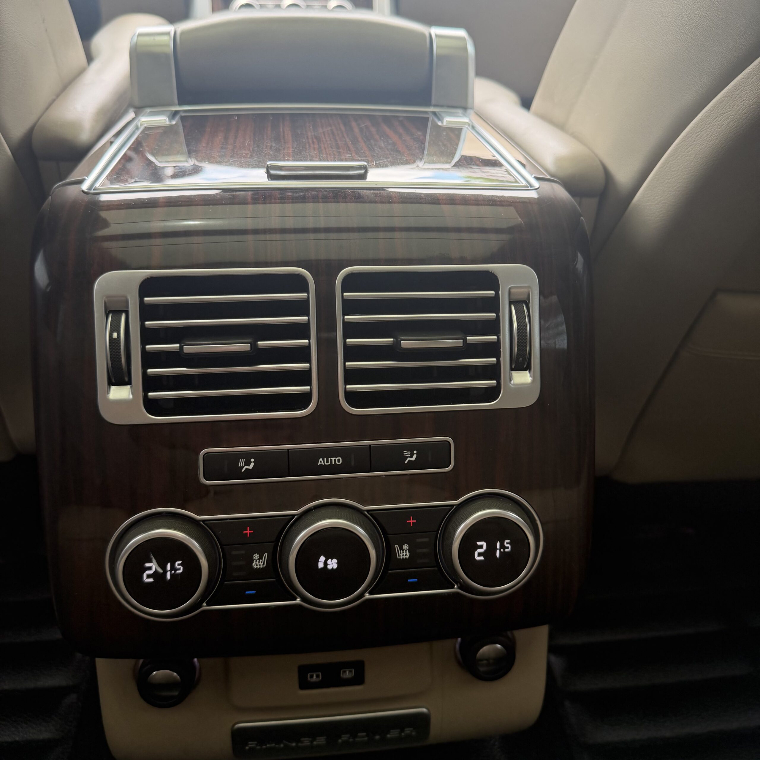 2016 Land Rover Range Rover Supercharged - Photo 15