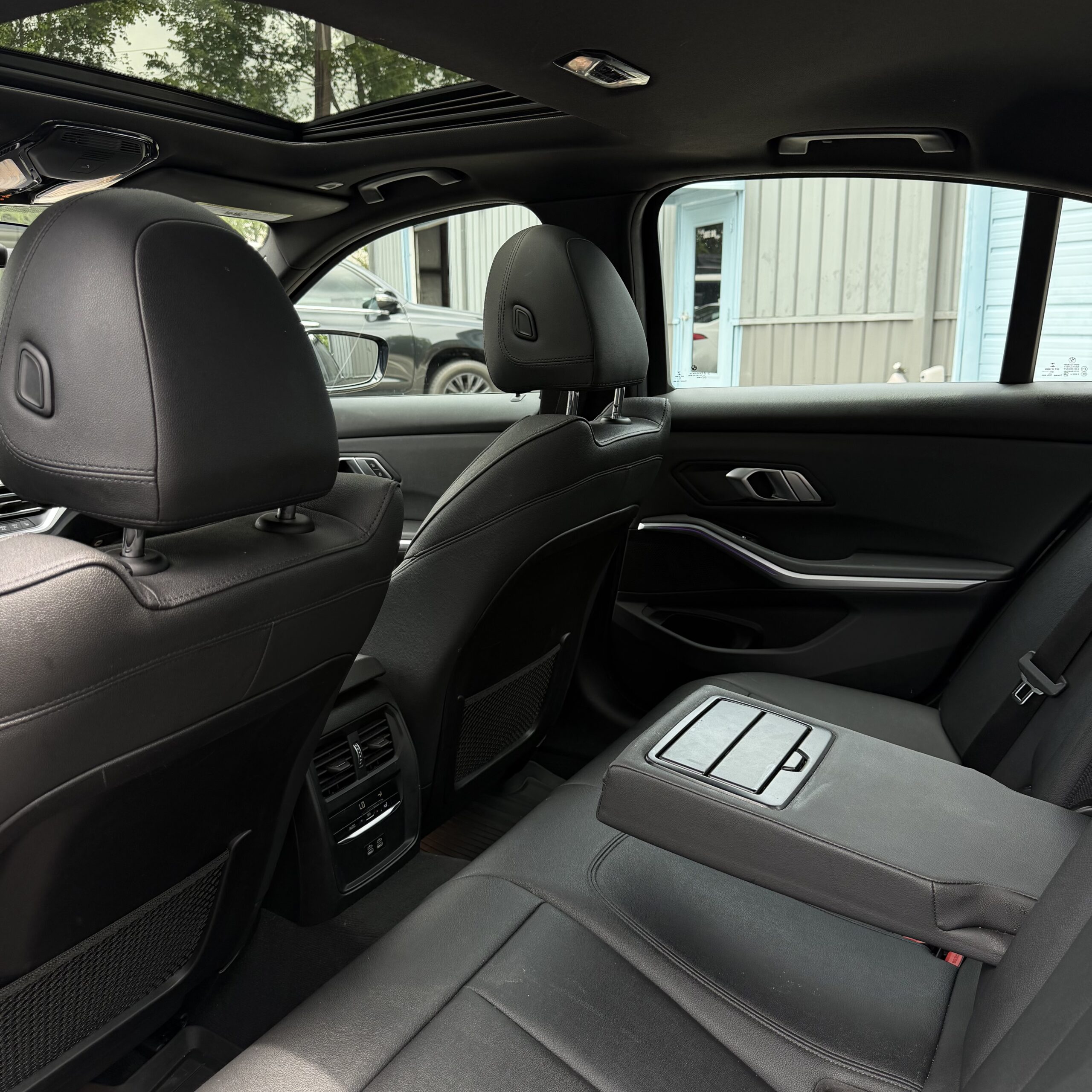 2021 BMW 3 Series 330i - Photo 13
